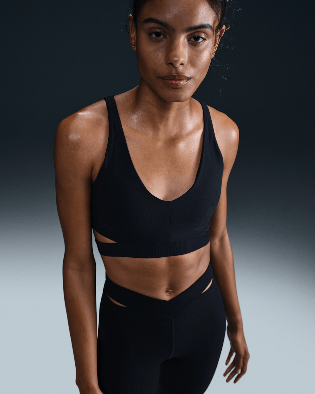 Bra deportivo de baja sujeción con almohadillas para mujer Nike Zenvy Rib - Negro