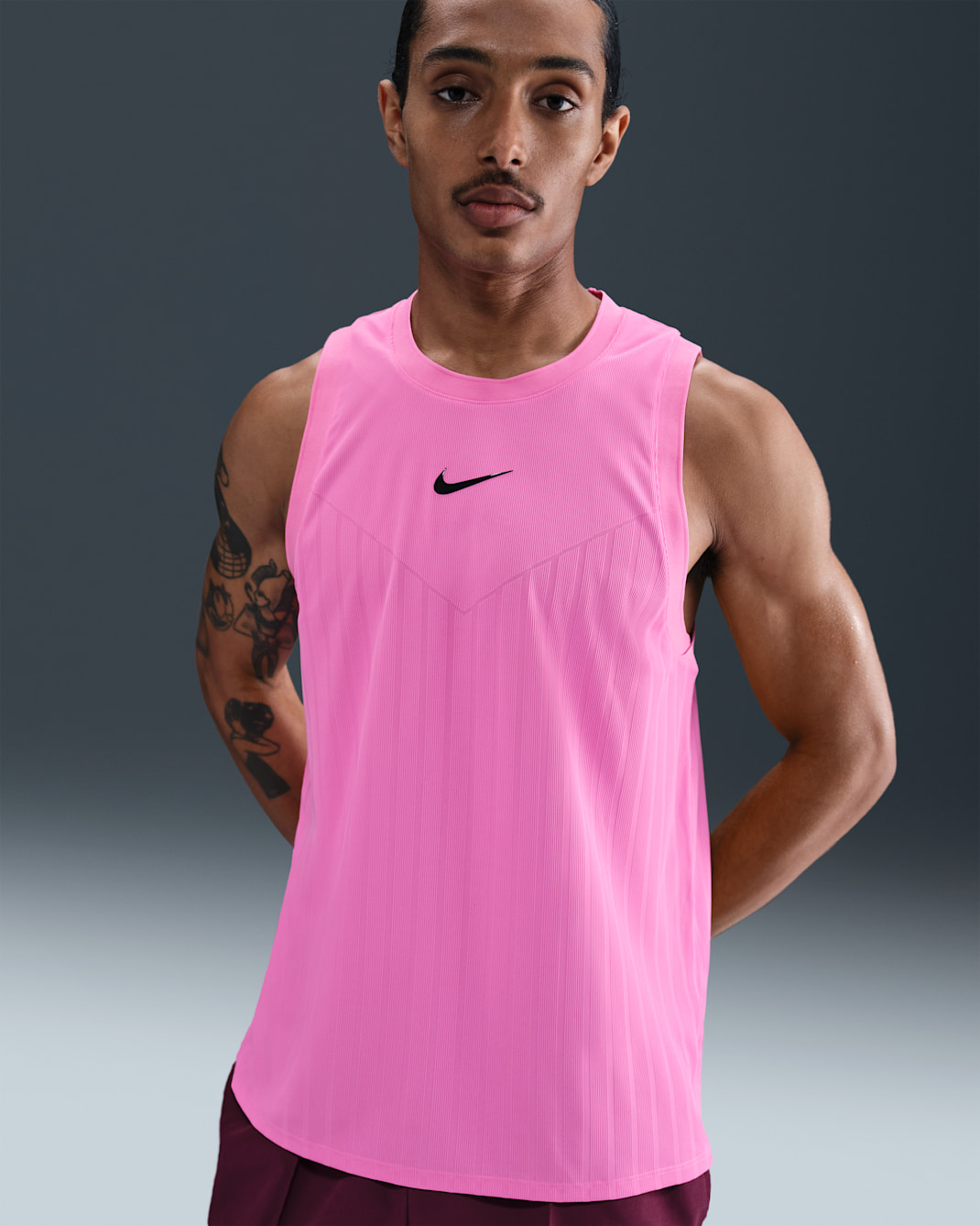 Camiseta de tirantes de tenis Dri-FIT ADV para hombre NikeCourt Slam - Rosa alegre