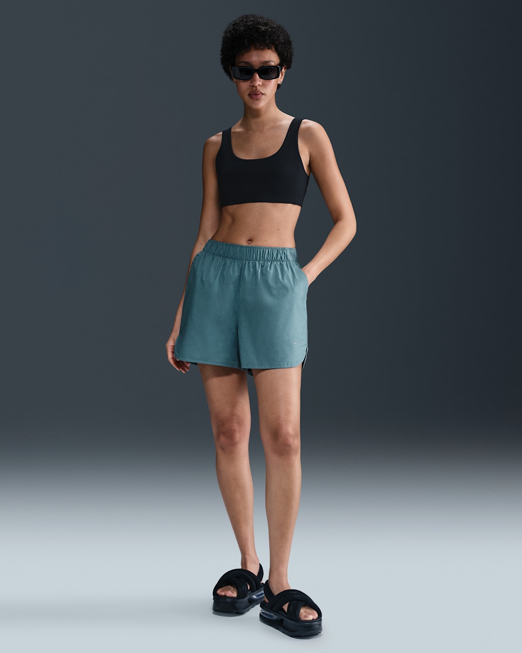 Nike Sportswear Chill Poplin Women's Mid-Rise 5" Shorts - Smokey Blue/Smokey Blue