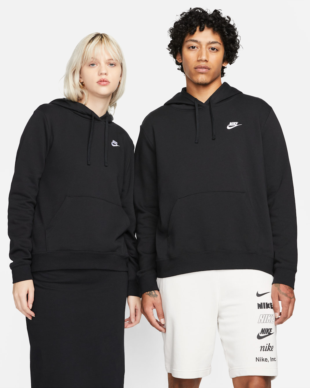 Nike Sportswear Club Fleece Women's Pullover Hoodie - Black/White
