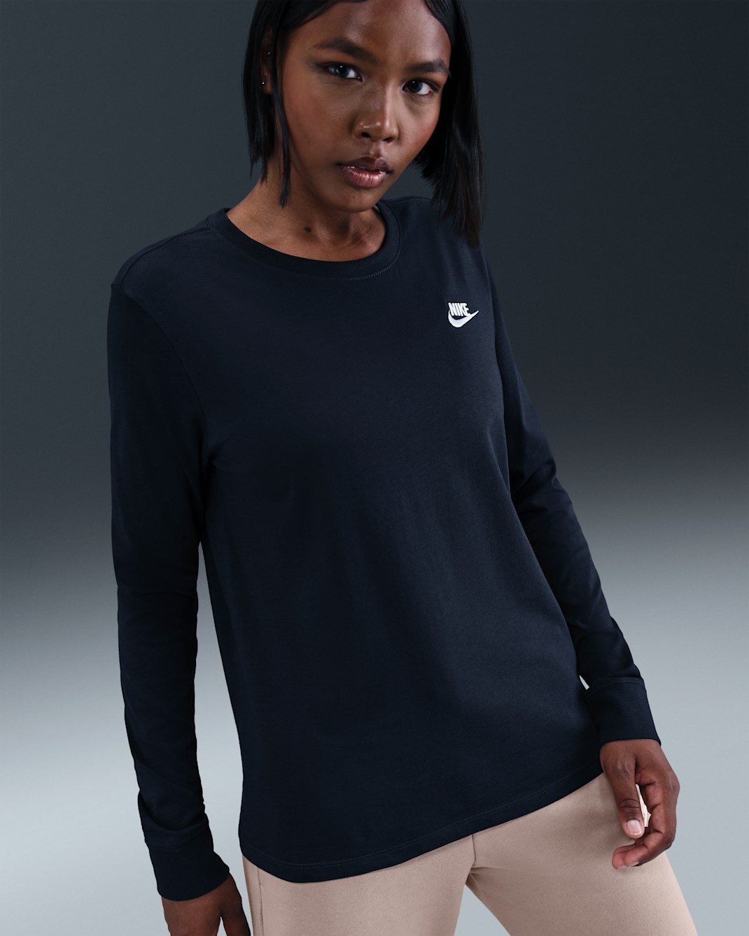 Playera de manga larga para mujer Nike Sportswear Club - Obsidiana