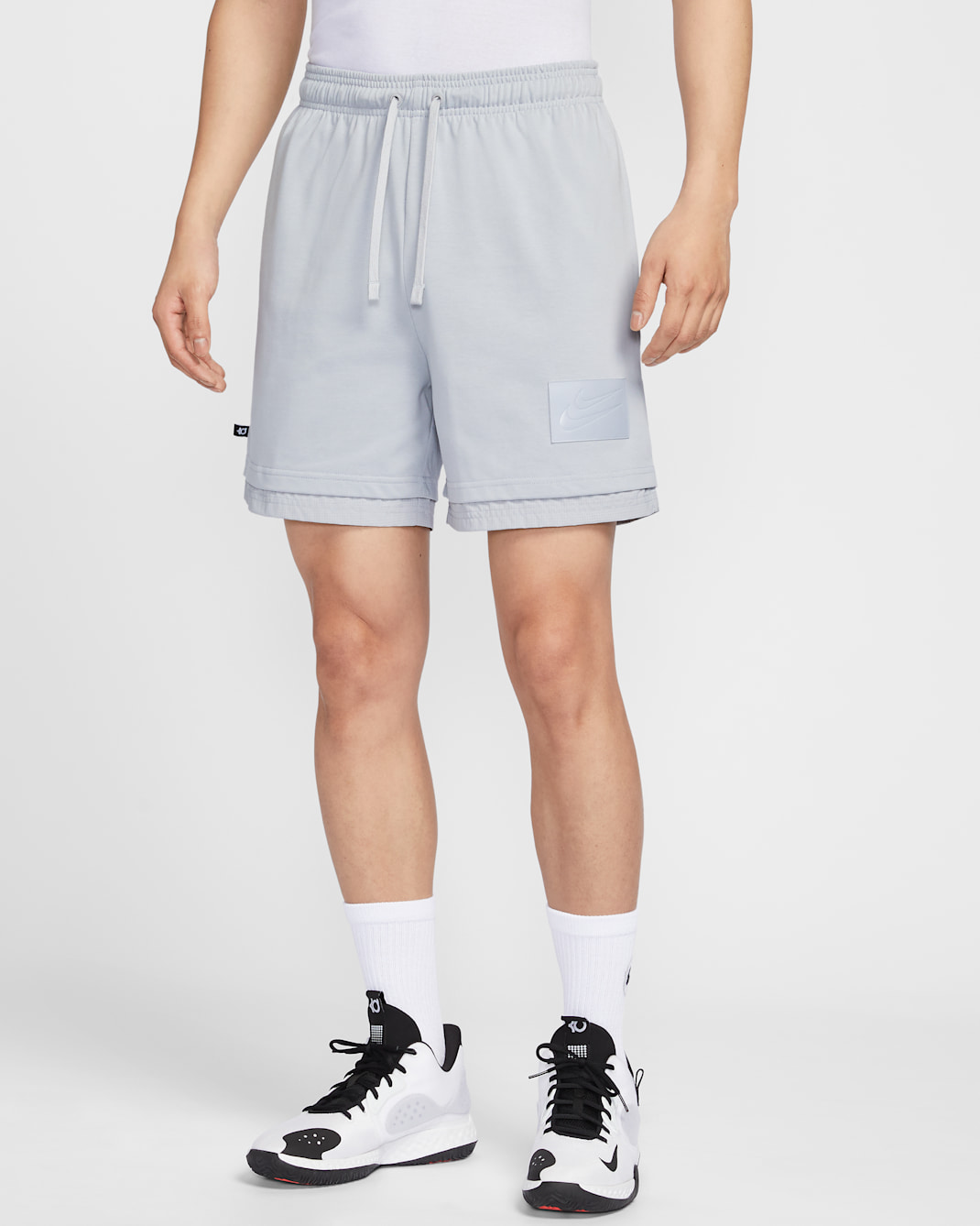 ケビン デュラント メンズ Dri-FIT 15cm バスケットボールショートパンツ - ウルフグレー/フォトンダスト