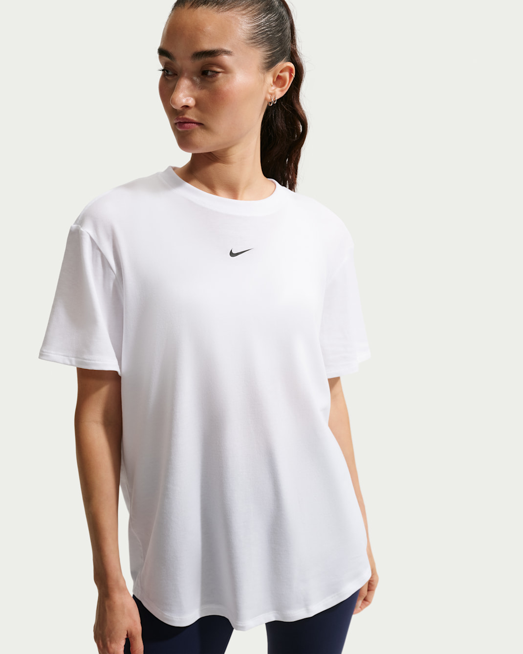 Nike One Relaxed Women's Dri-FIT Short-Sleeve Top - White/Black