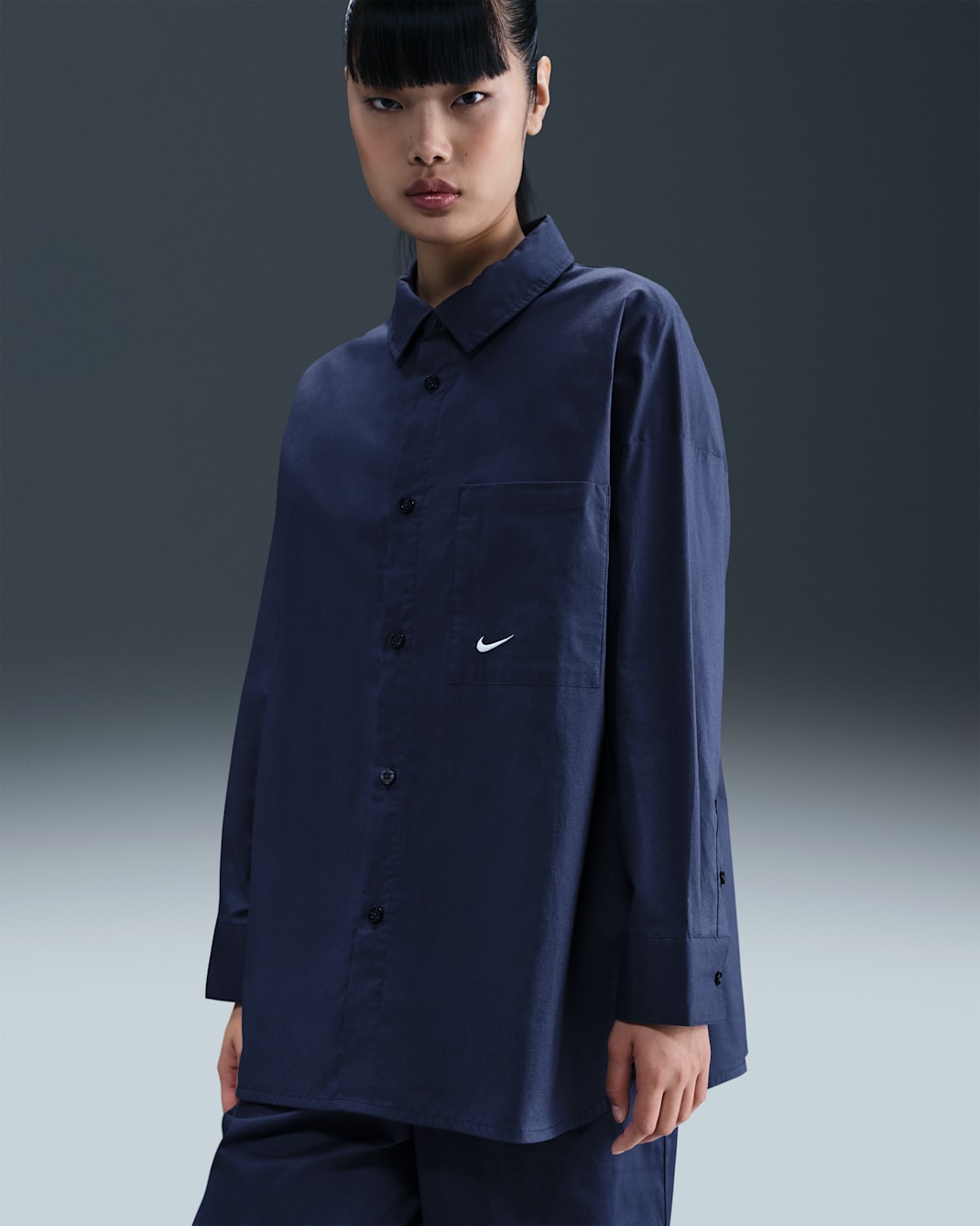 Nike Sportswear Chill Poplin Woven Loose Long-Sleeve Button-Down Top - Midnight Navy/Sail