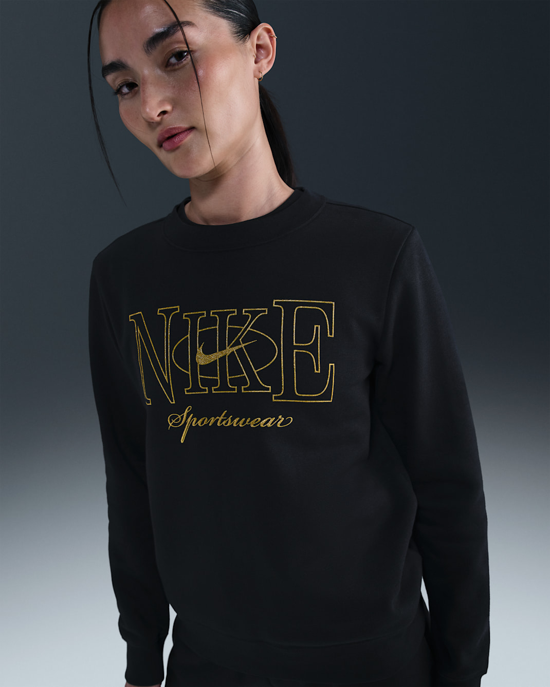 Nike Sportswear Club Fleece Women's Pullover Crew-Neck Sweatshirt - Black