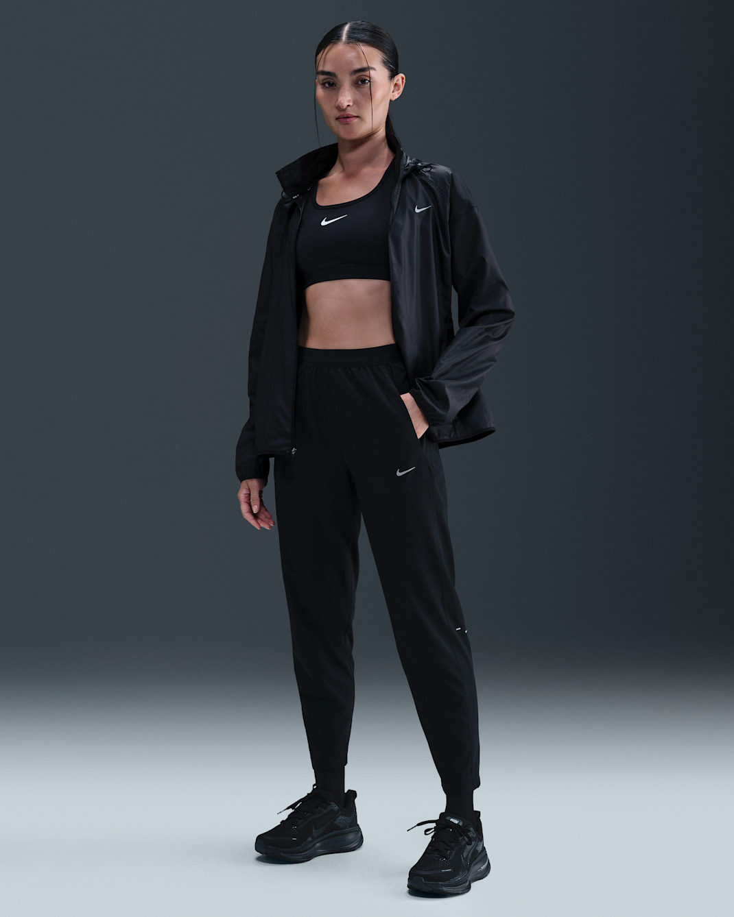 ナイキ テンポ ウィメンズ Dri-FIT ミッドライズ 7/8 ランニングパンツ - ブラック