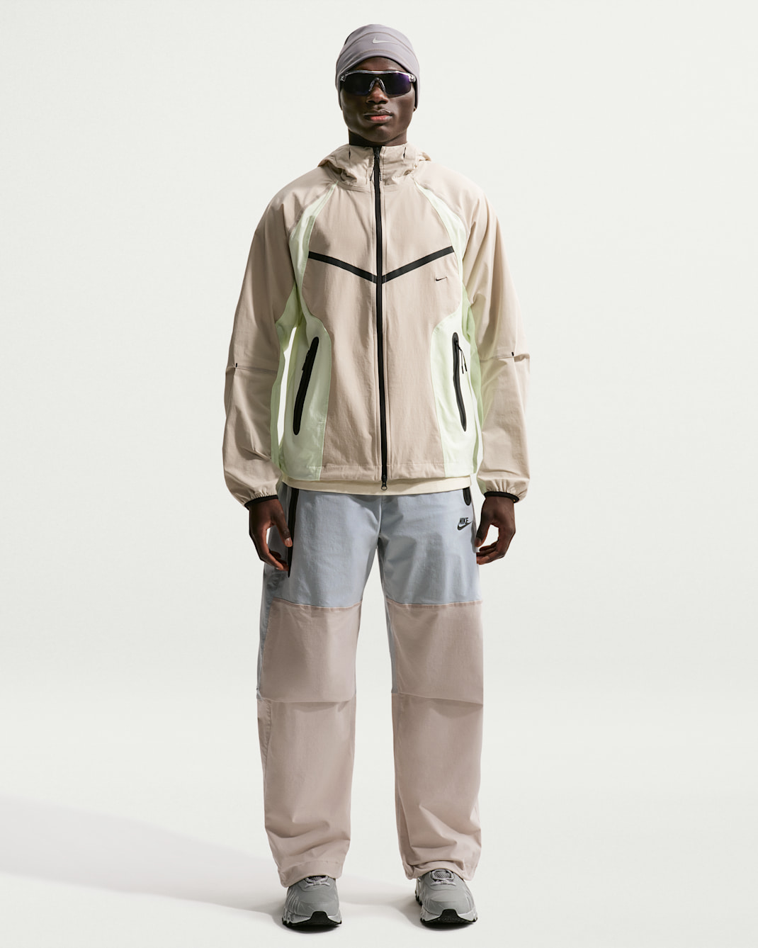 Nike Tech Men's Dri-FIT Woven Pants - Wolf Grey/Cream II/Black