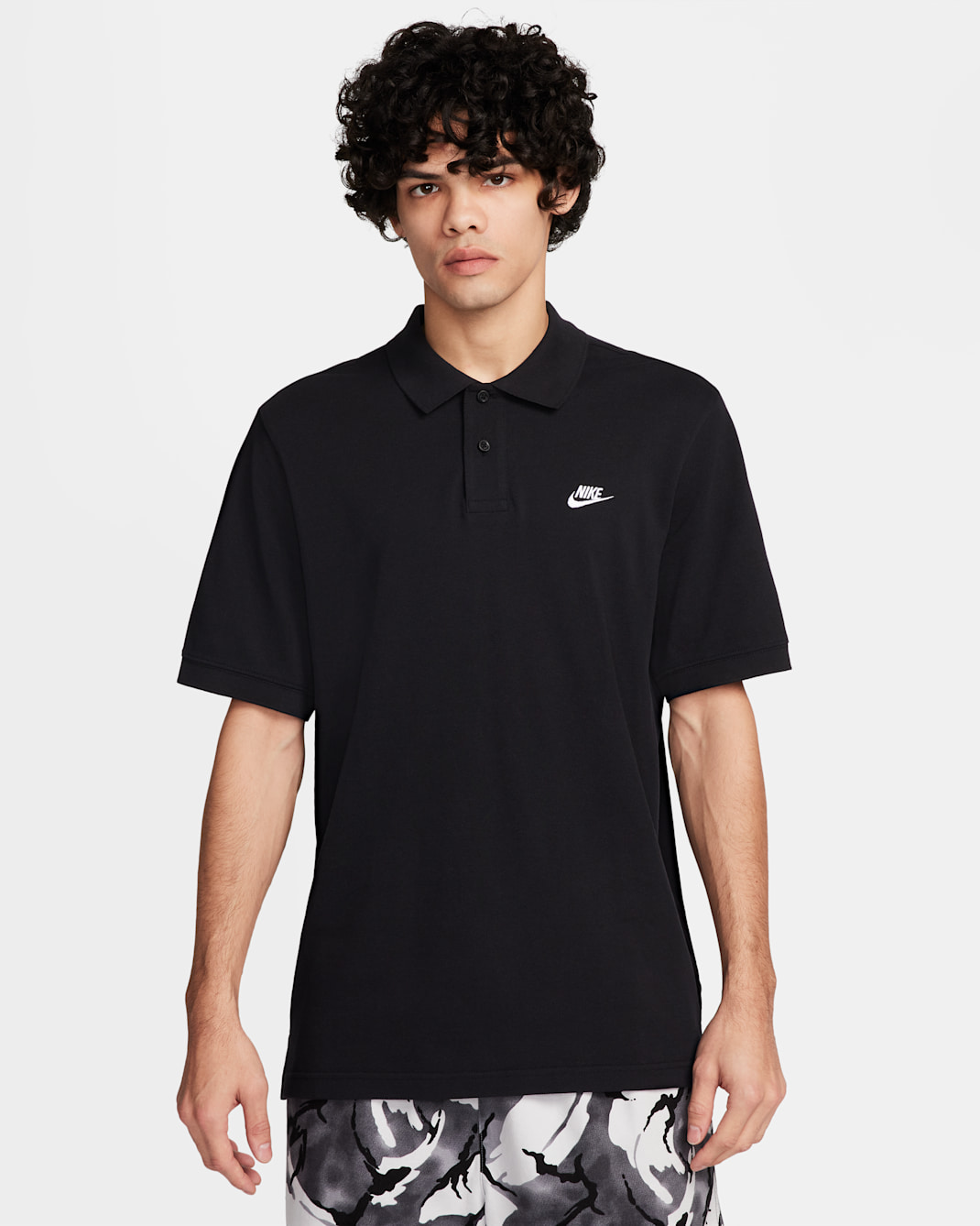 Nike Club Kurzarm-Poloshirt für Herren - Schwarz/Weiß