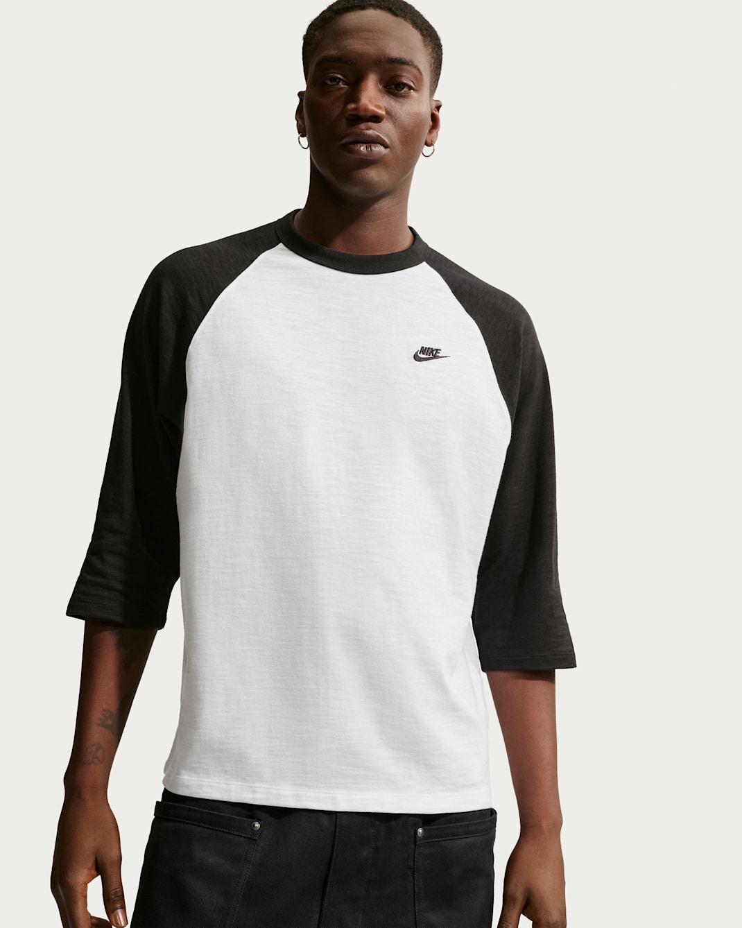 Nike Sportswear Club Men's 3/4-Sleeve Raglan Top - Black/White/Black