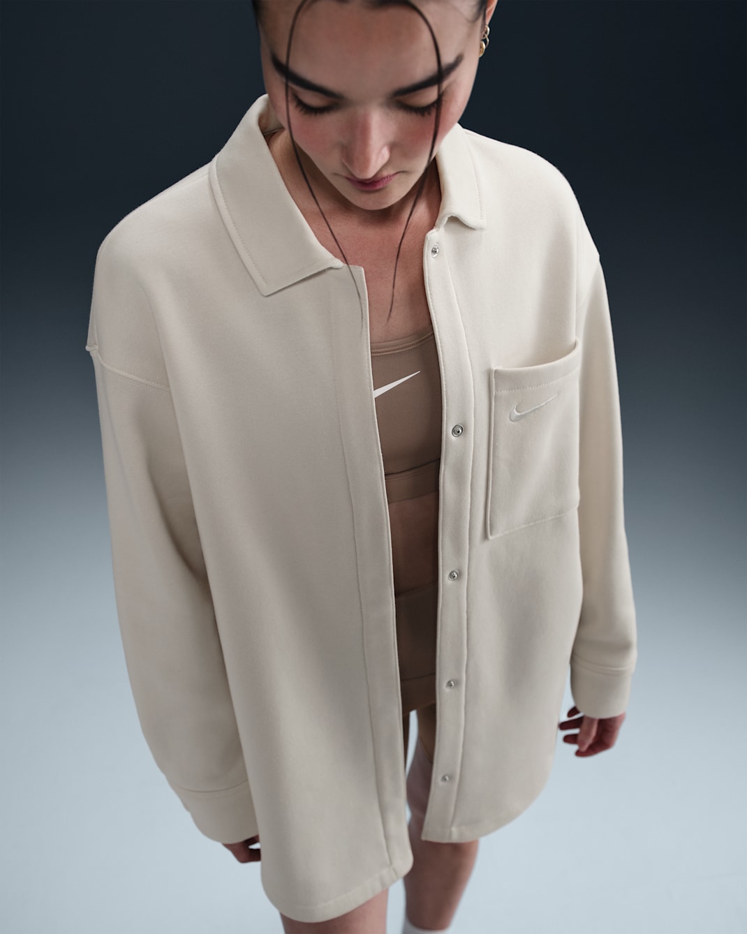 Nike Sportswear Phoenix Fleece Women's Oversized Shirt Jacket - Light Orewood Brown/Sail