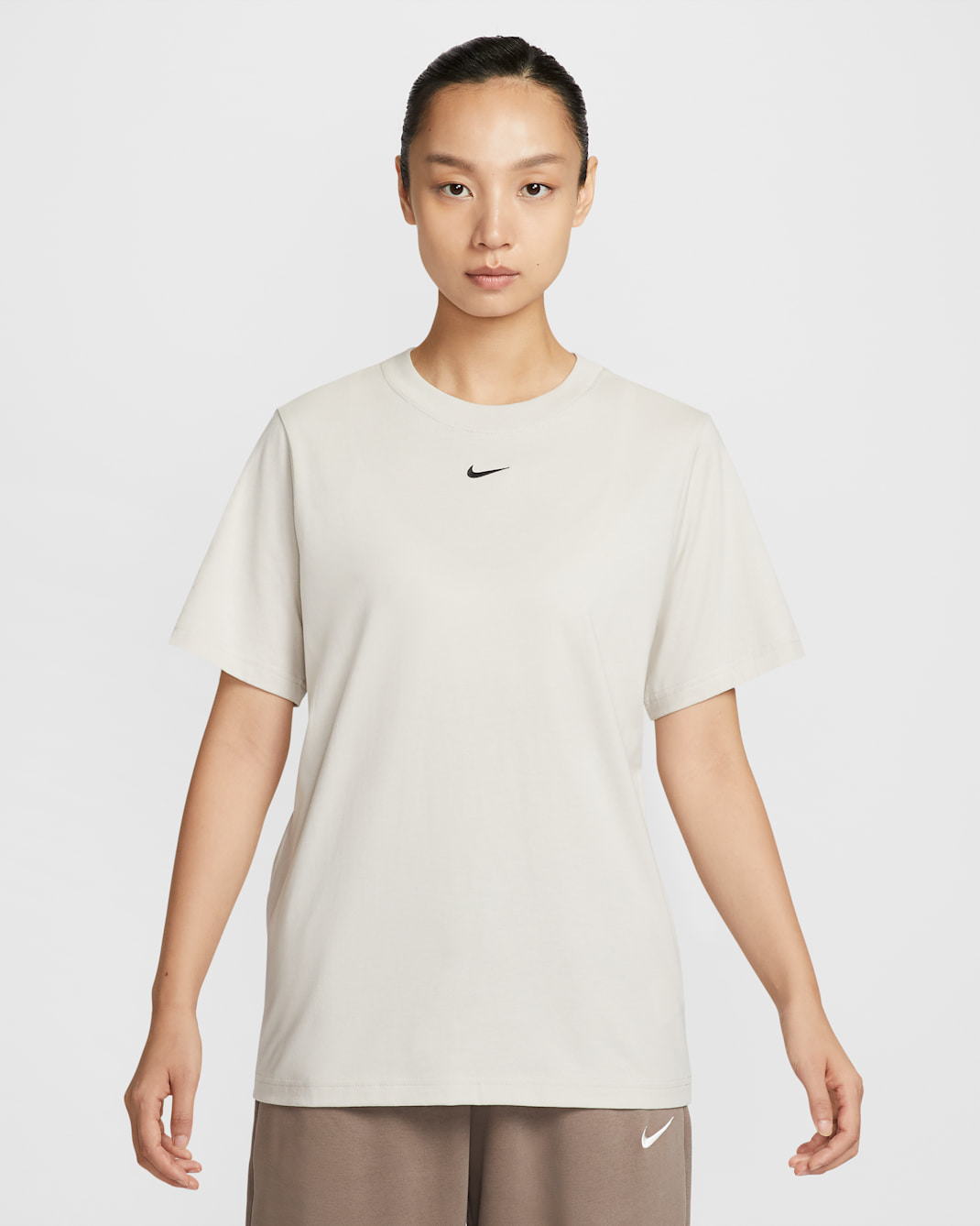 Nike Sportswear Women's T-shirt - Light Bone