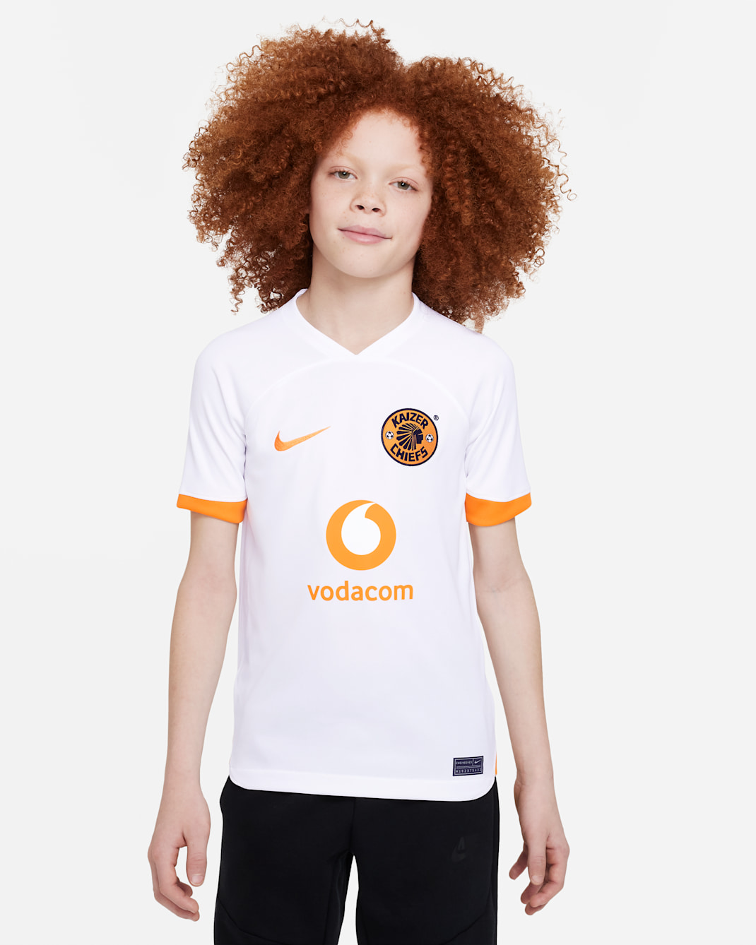 Kaizer Chiefs F.C. 2022/23 Stadium Away Older Kids' Nike Dri-FIT Football Shirt - White/White/Taxi/Taxi