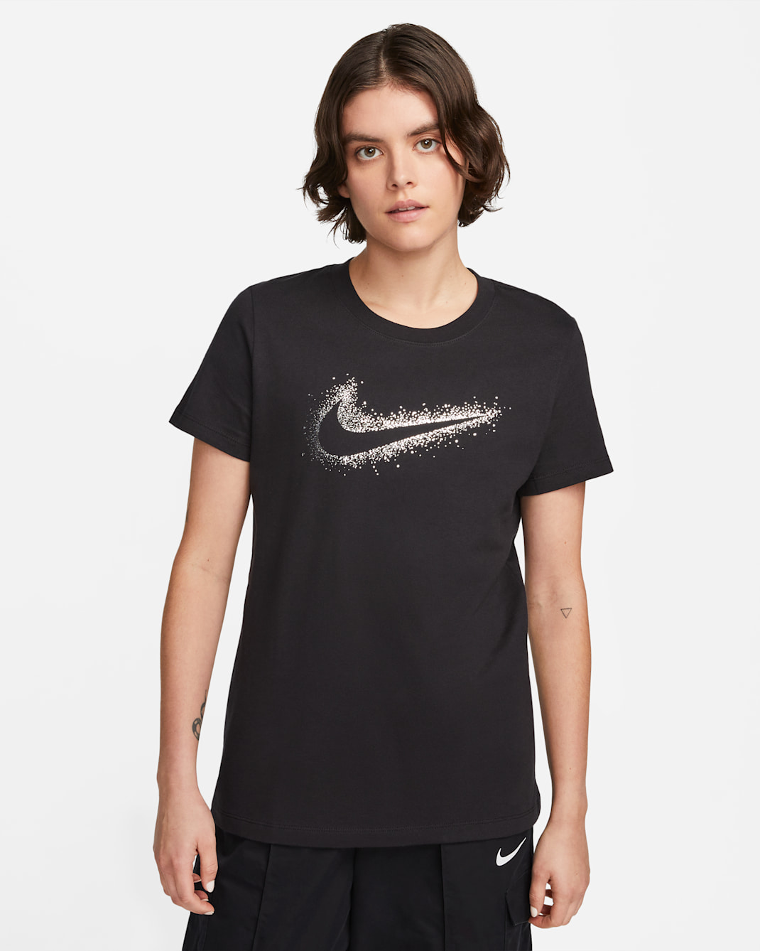Nike Sportswear Swoosh Women's Graphic T-Shirt - Black
