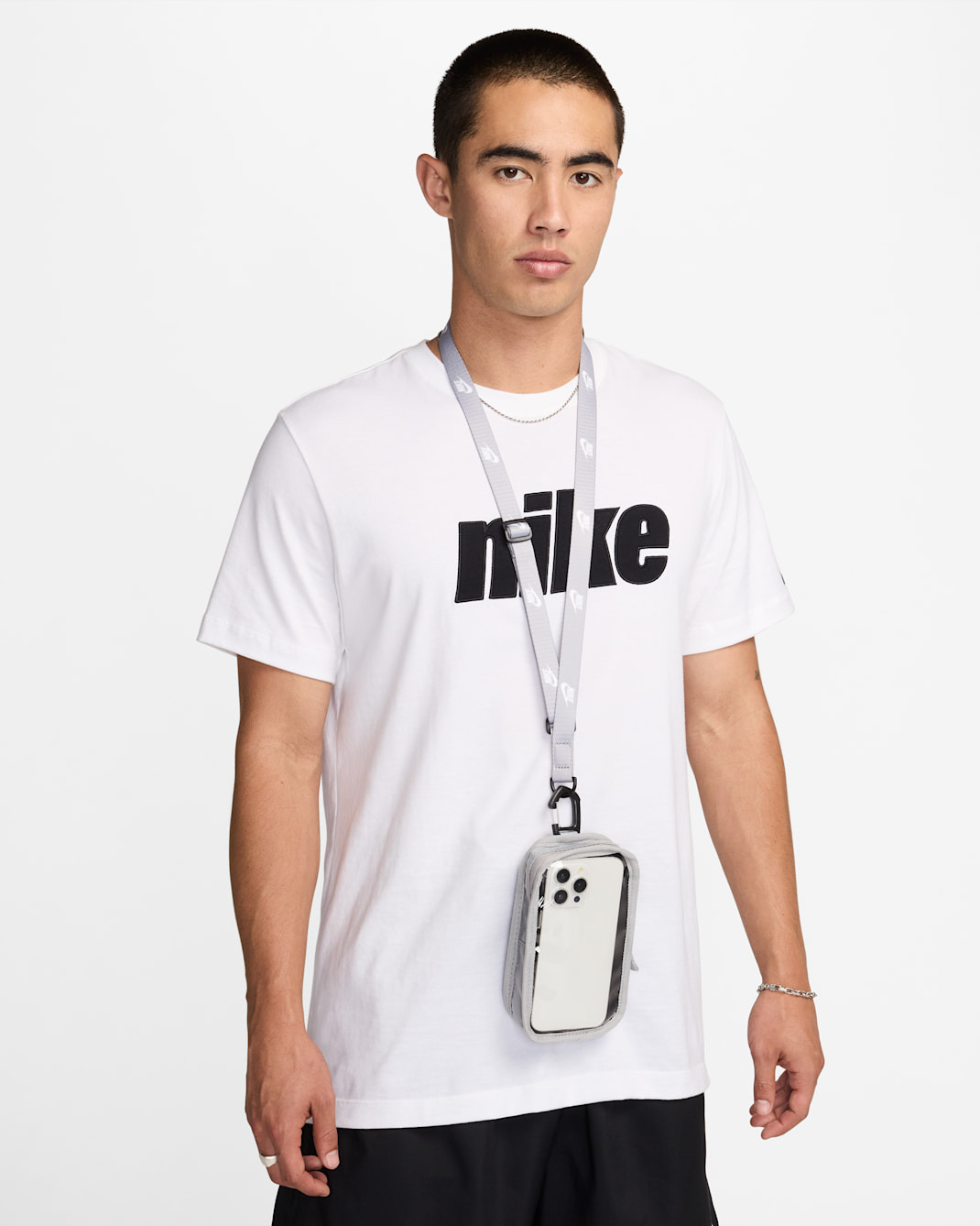 나이키 클럽 폰 백 - 매트 실버/블랙/화이트