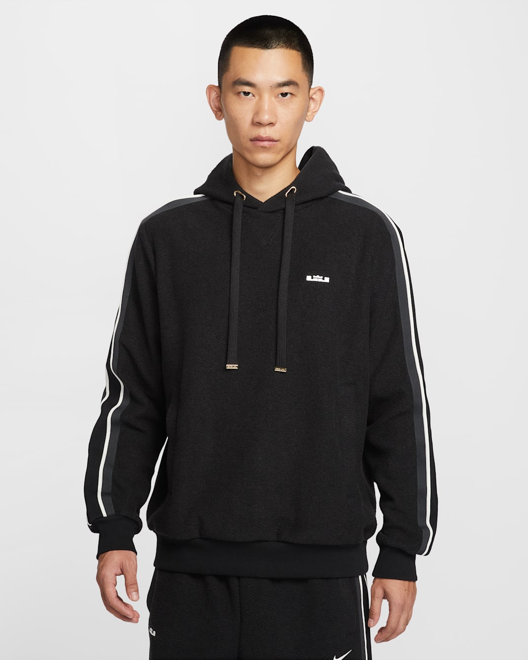 르브론 스탠다드 이슈 남성 써마 핏 풀오버 농구 후디 - 블랙/세일