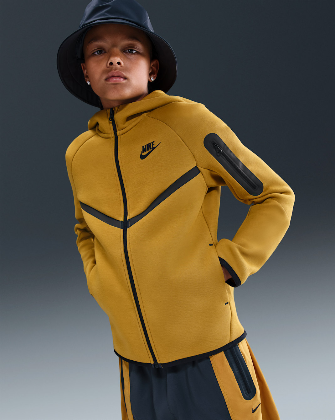 Sudadera con gorro con cierre completo para niños grandes Nike Sportswear Tech Fleece - Ochre/Negro/Negro