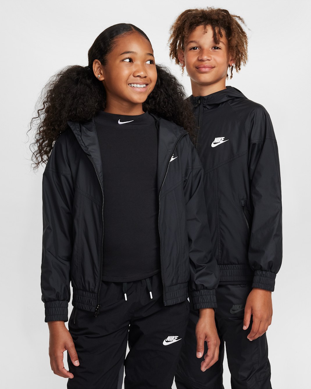 Nike Sportswear Windrunner Big Kids' Hooded Repel Jacket - Black/Black/Black/White