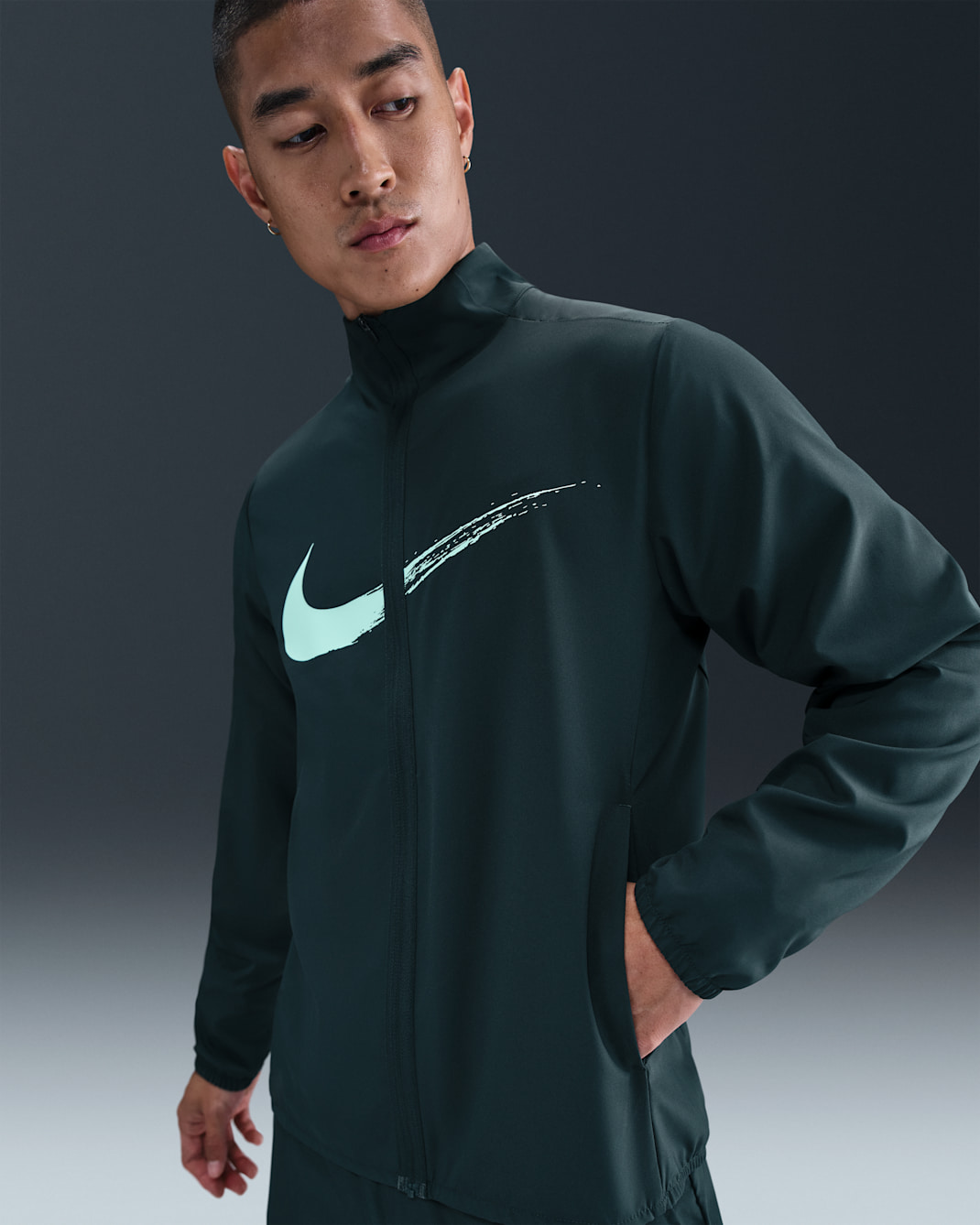 Nike Form Men's Dri-FIT Versatile Jacket - Seaweed/Mint Foam