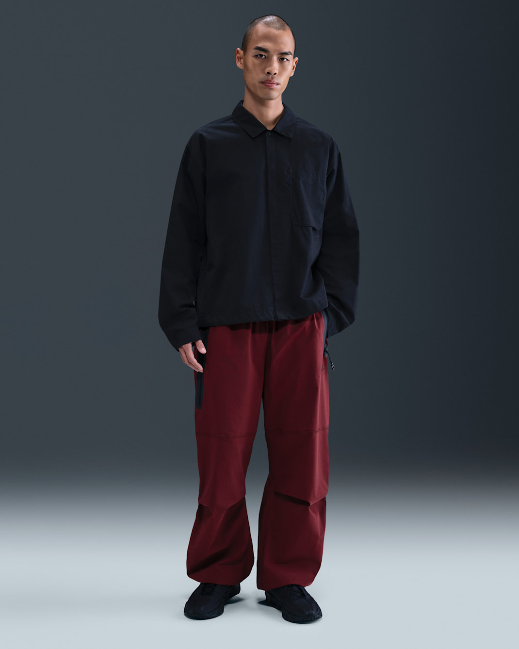Nike Tech Pantalons oversized de teixit Woven - Home - Dark Team Red/Dark Team Red/Negre