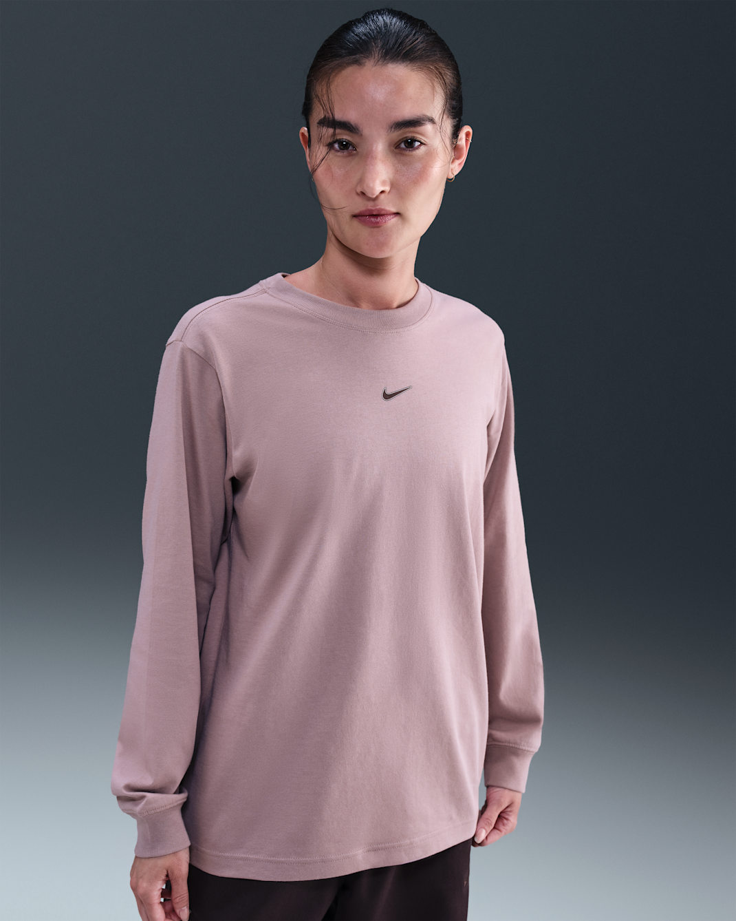 Nike Sportswear Women's Loose Long-Sleeve T-Shirt - Light Violet Ore