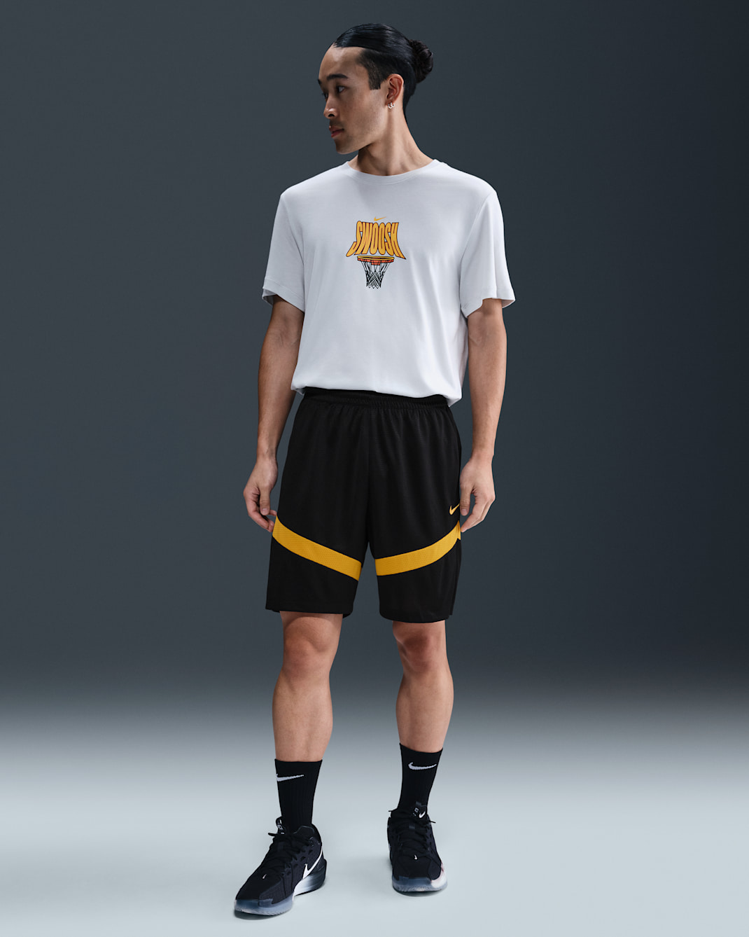 ナイキ Dri-FIT アイコン メンズ 21cm バスケットボールショートパンツ - ブラック/ブラック/ユニバーシティゴールド/ユニバーシティゴールド