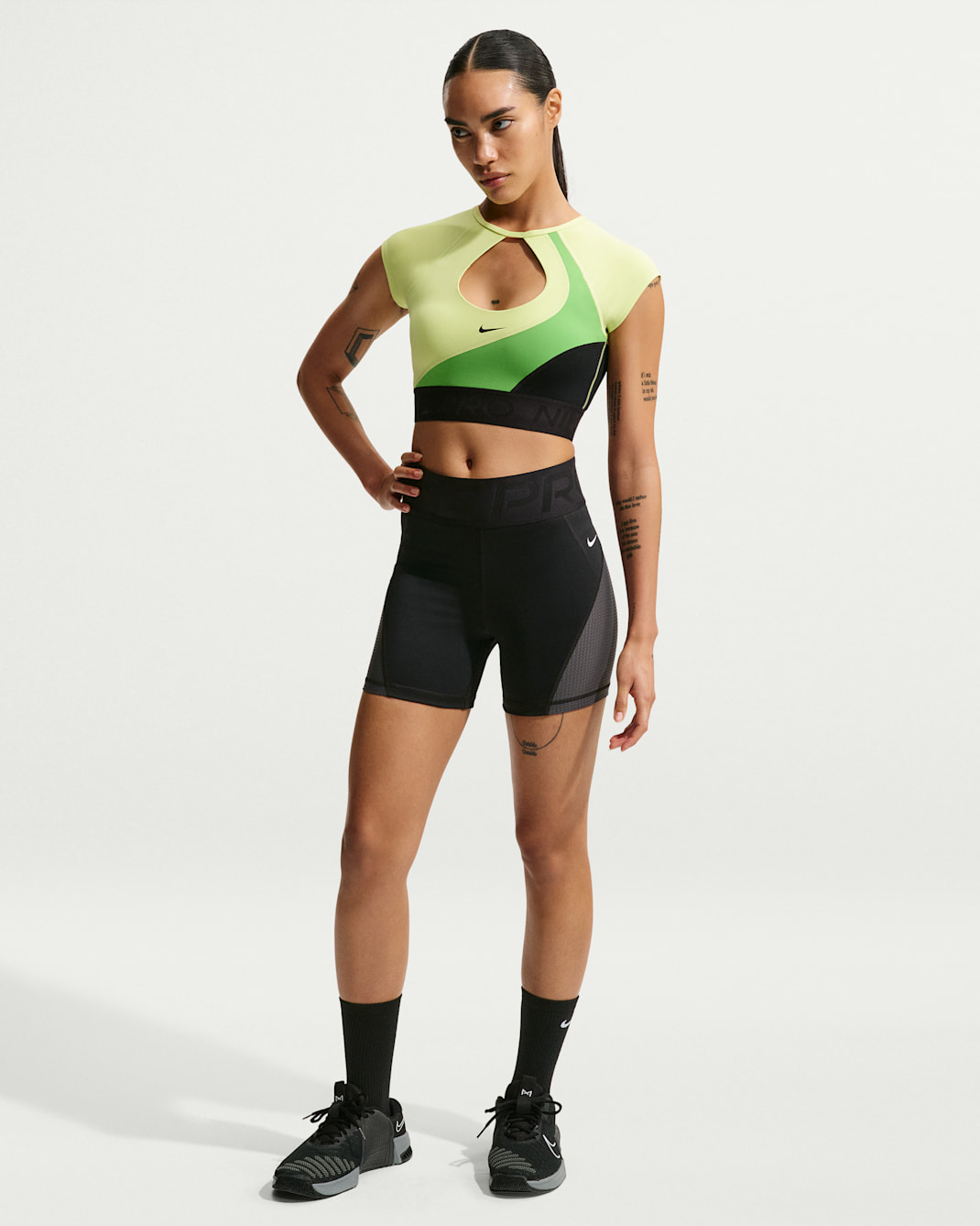 Nike Pro Sculpt Malles ciclistes de cintura alta Dri-FIT de 13 cm - Dona - Negre/Anthracite/Blanc