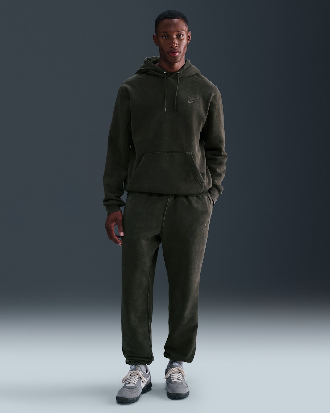Nike Sportswear Club Men's Washed Cuffed Fleece Pants - Sequoia/Sequoia