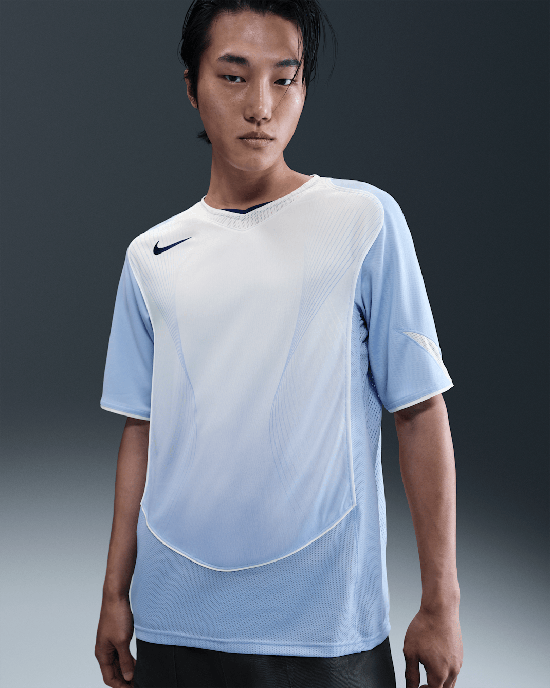 Jersey de fútbol de manga corta Dri-FIT para hombre Nike Total 90 - Aluminio/Vela/Vela/Azul vacío