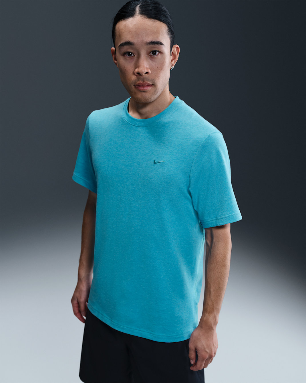 ナイキ Dri-FIT プライマリー メンズ トレーニング Tシャツ - ダスティーカクタス/ヘザー/ダスティーカクタス