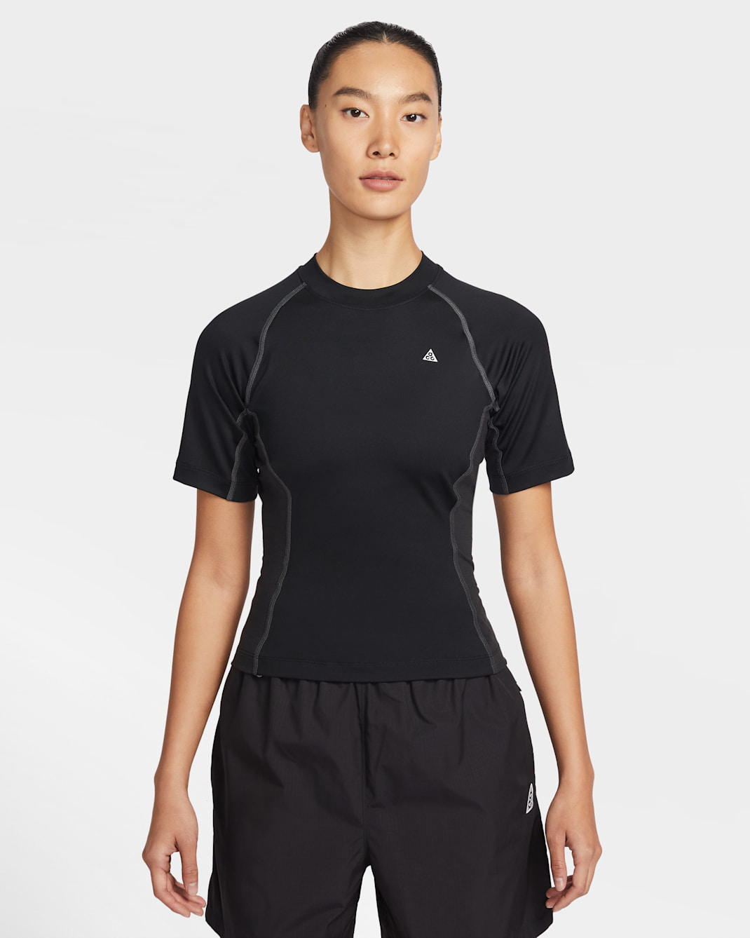 Nike ACG "Wildsee" Women's Dri-FIT Short-Sleeve Base Layer Top - Black/Anthracite/Summit White