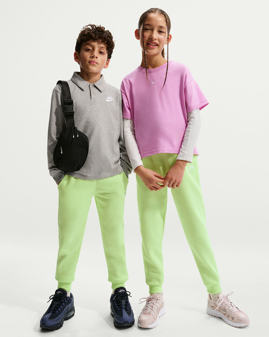 Nike Sportswear Club Fleece Big Kids' Joggers - Light Liquid Lime/White