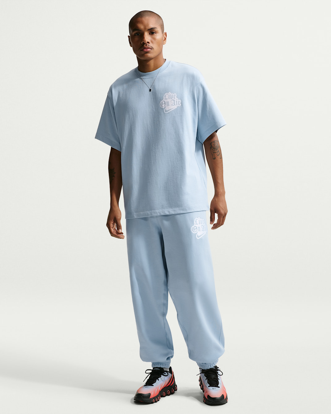 나이키 솔로 스우시 남성 커프 플리스 팬츠 - 라이트 아머리 블루