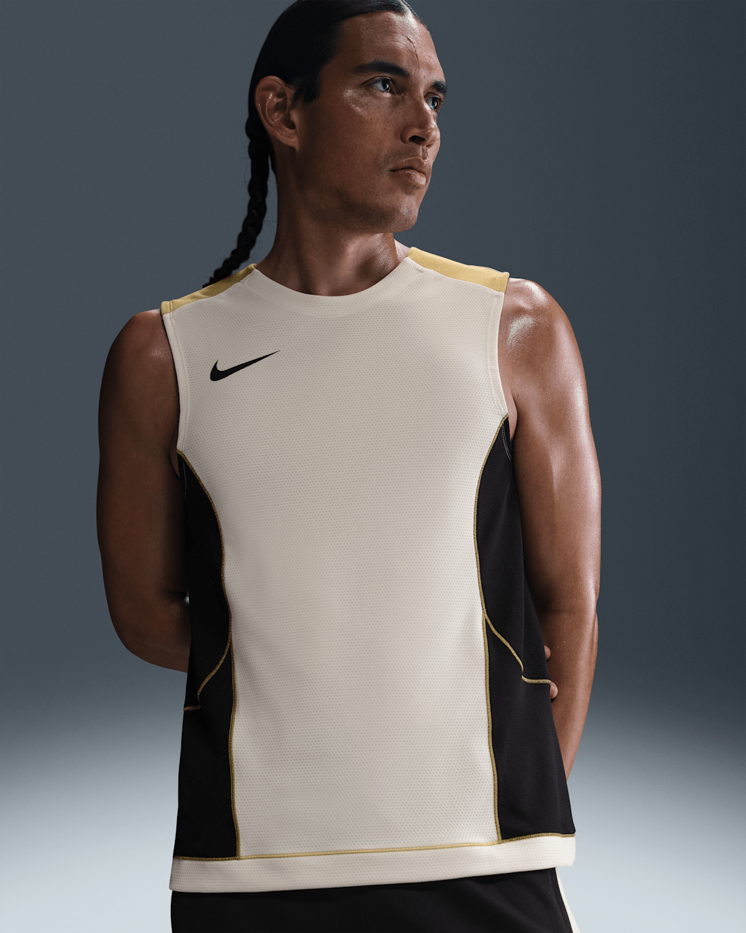 Ærmeløs Nike Strike+-Dri-FIT fodboldtrøje til mænd - Pale Ivory/sort/Jersey Gold/sort