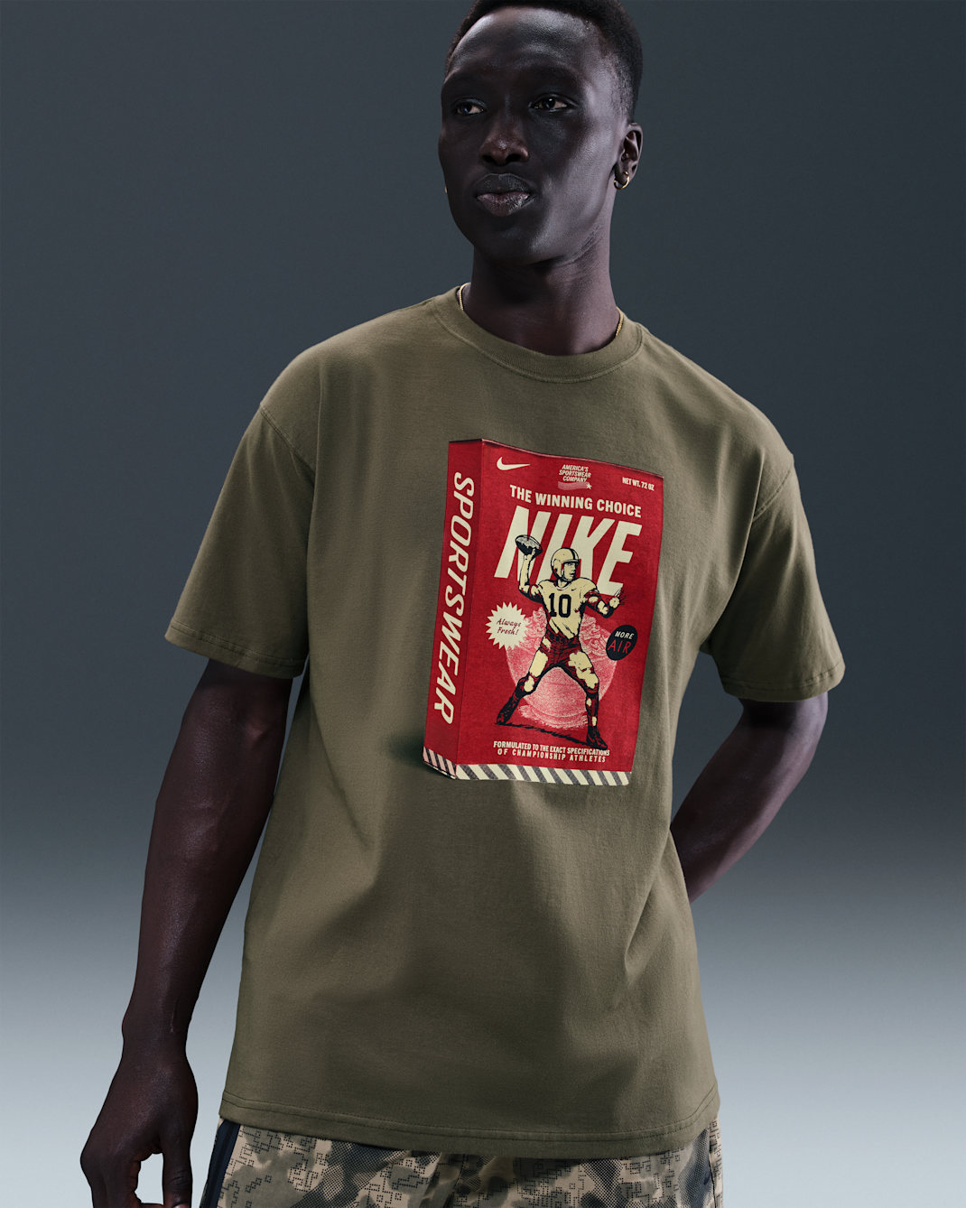 Nike Sportswear Men's Max90 T-Shirt - Medium Olive