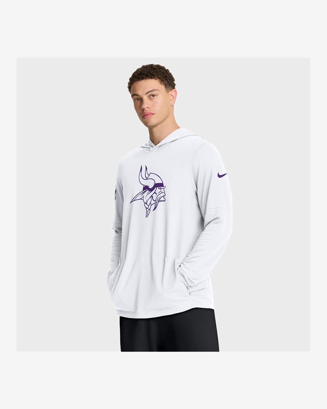 Minnesota Vikings Option Read Men's Nike Dri-FIT NFL Long-Sleeve Hooded Top - White