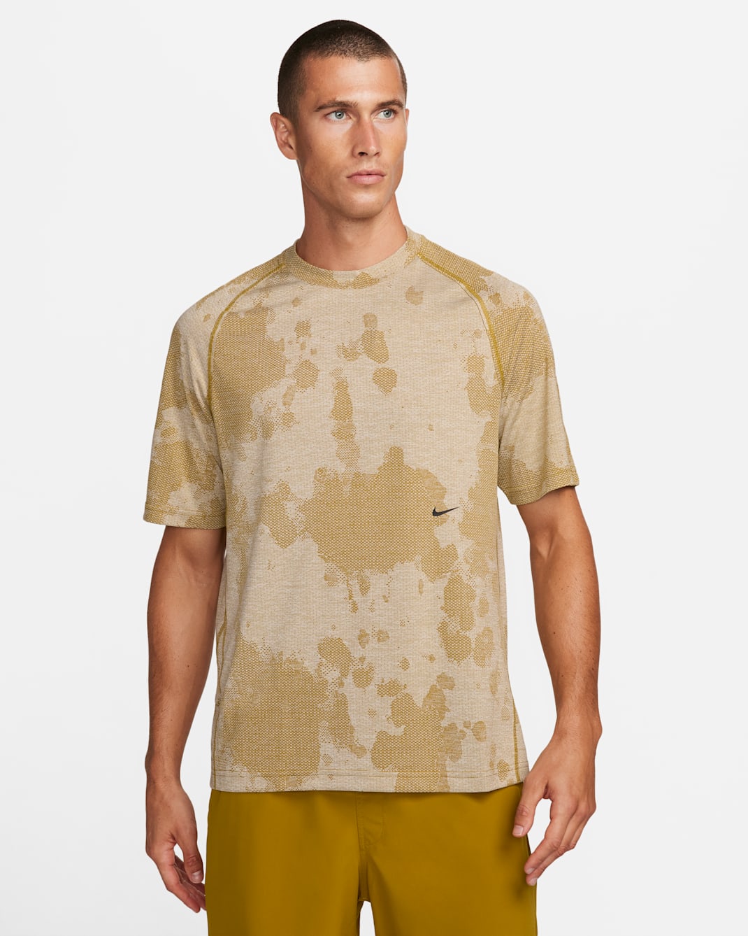 Nike Dri-FIT ADV A.P.S. Men's Engineered Short-Sleeve Fitness Top - Bronzine/Black