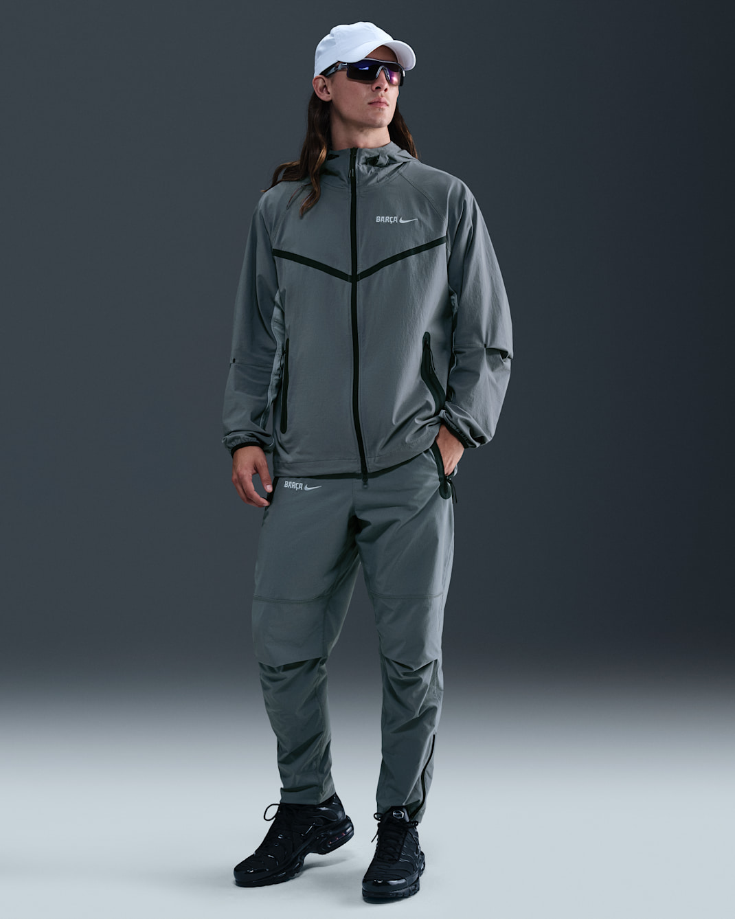 Ανδρικό ποδοσφαιρικό υφαντό παντελόνι Nike Μπαρτσελόνα Tech - Smoke Grey/Light Smoke Grey/Light Smoke Grey