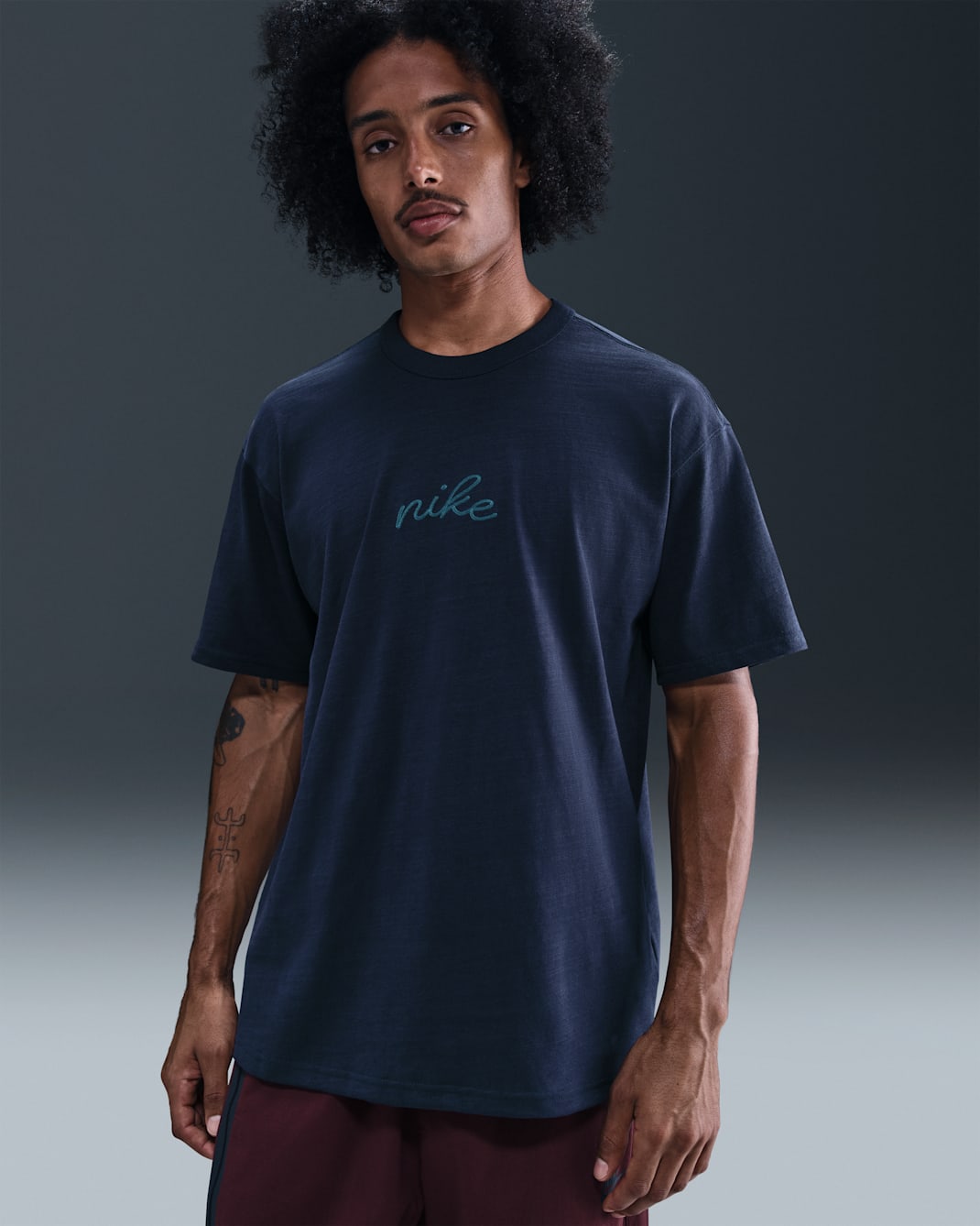Nike Sportswear Premium Essentials Men's T-shirt - Obsidian