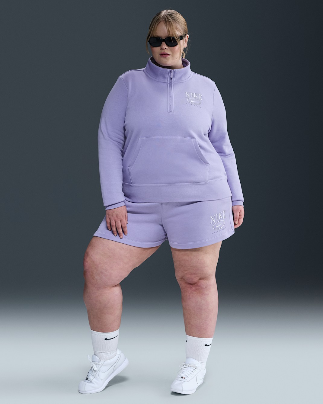 Nike Sportswear Club Fleece Women's Mid-Rise 4" Graphic Shorts (Plus Size) - Lilac Ice