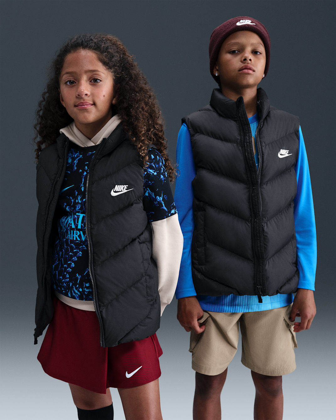 Nike Sportswear All Day Play Big Kids' Therma-FIT Loose-Fit Puffer Vest - Black/White