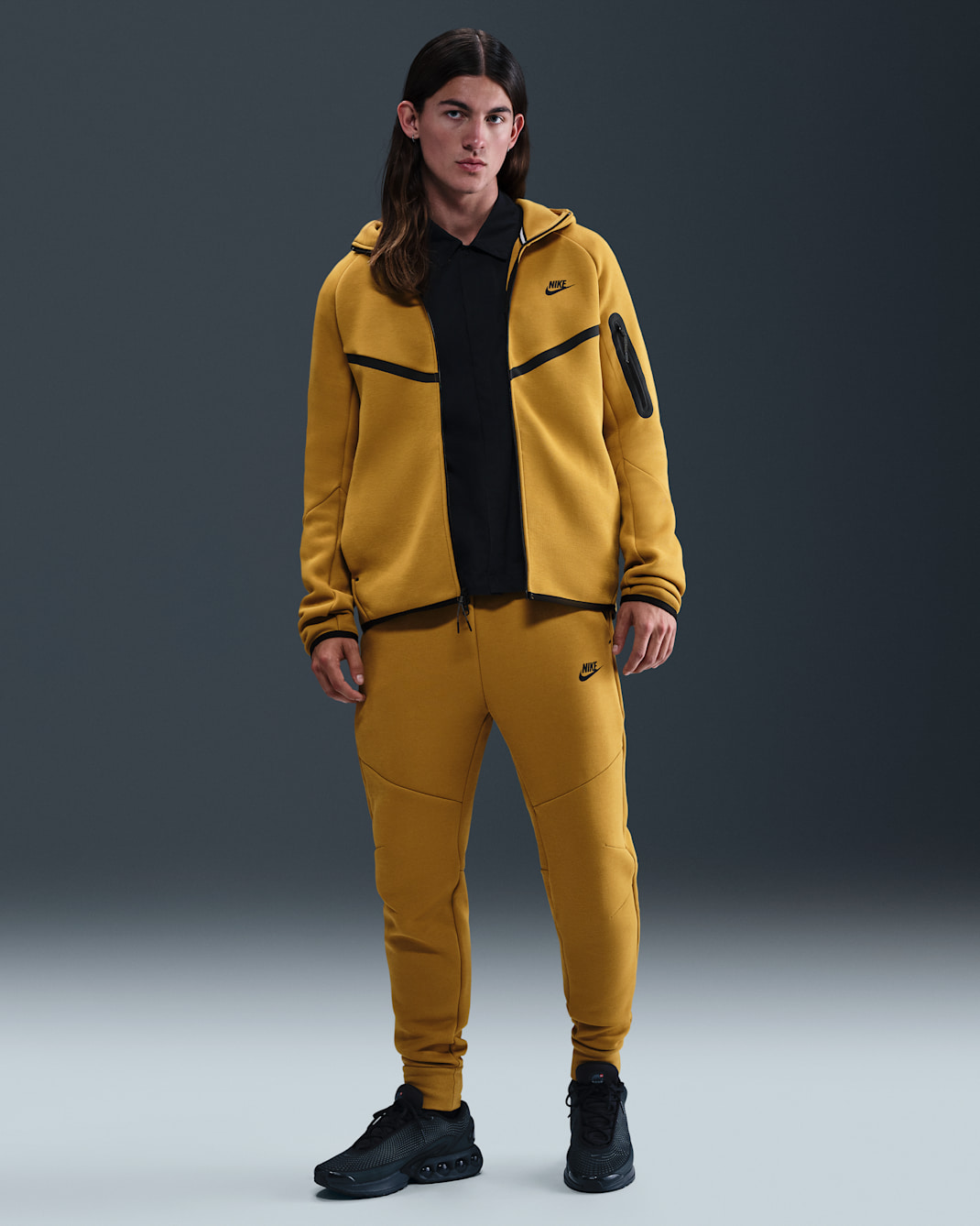 Nike Tech Men's Fleece Joggers - Ochre/Black