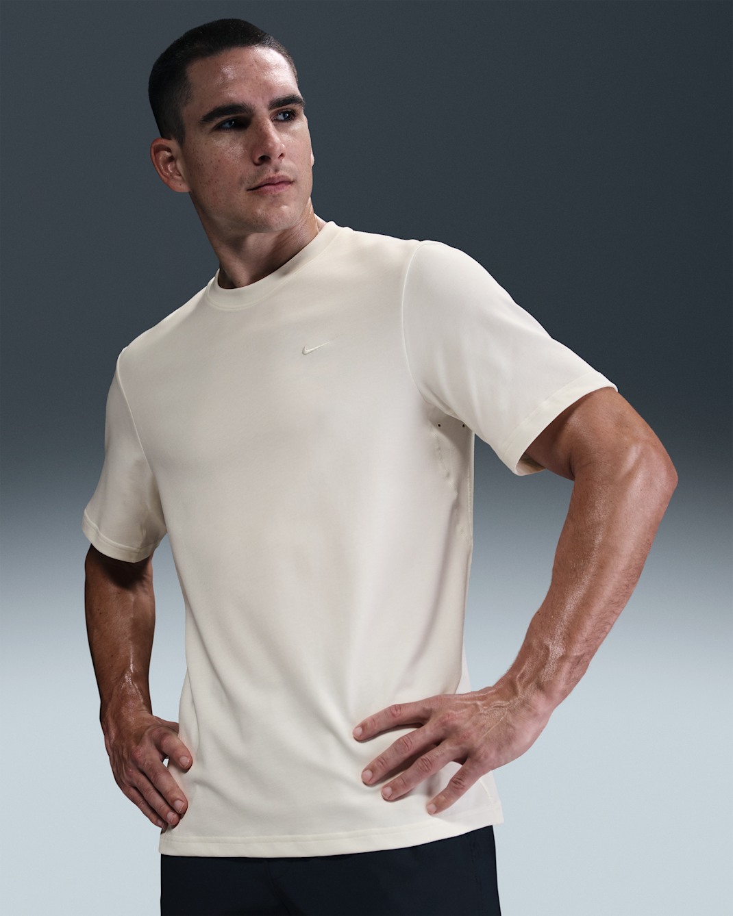 Nike Primary Men's Dri-FIT Short-Sleeve Versatile Top - Sail/Sail