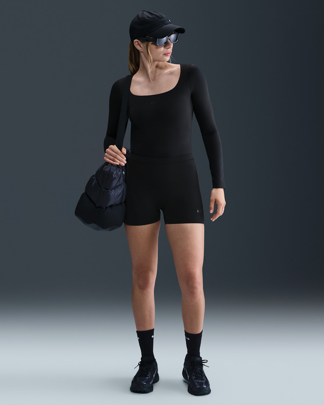 Nike Form Women's Long-Sleeve Bodysuit - Black/Smoke Grey/Dark Smoke Grey