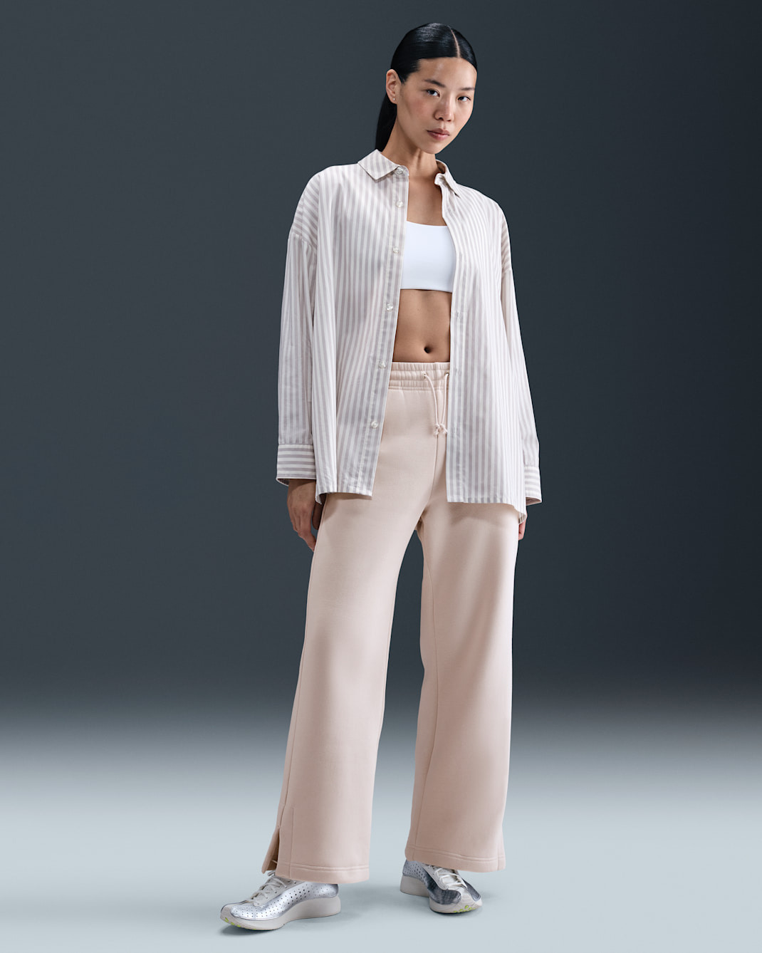 ナイキ スポーツウェア フェニックス フリース ウィメンズ ハイウエスト ワイドレッグ パンツ - ライトオールウッドブラウン/セイル