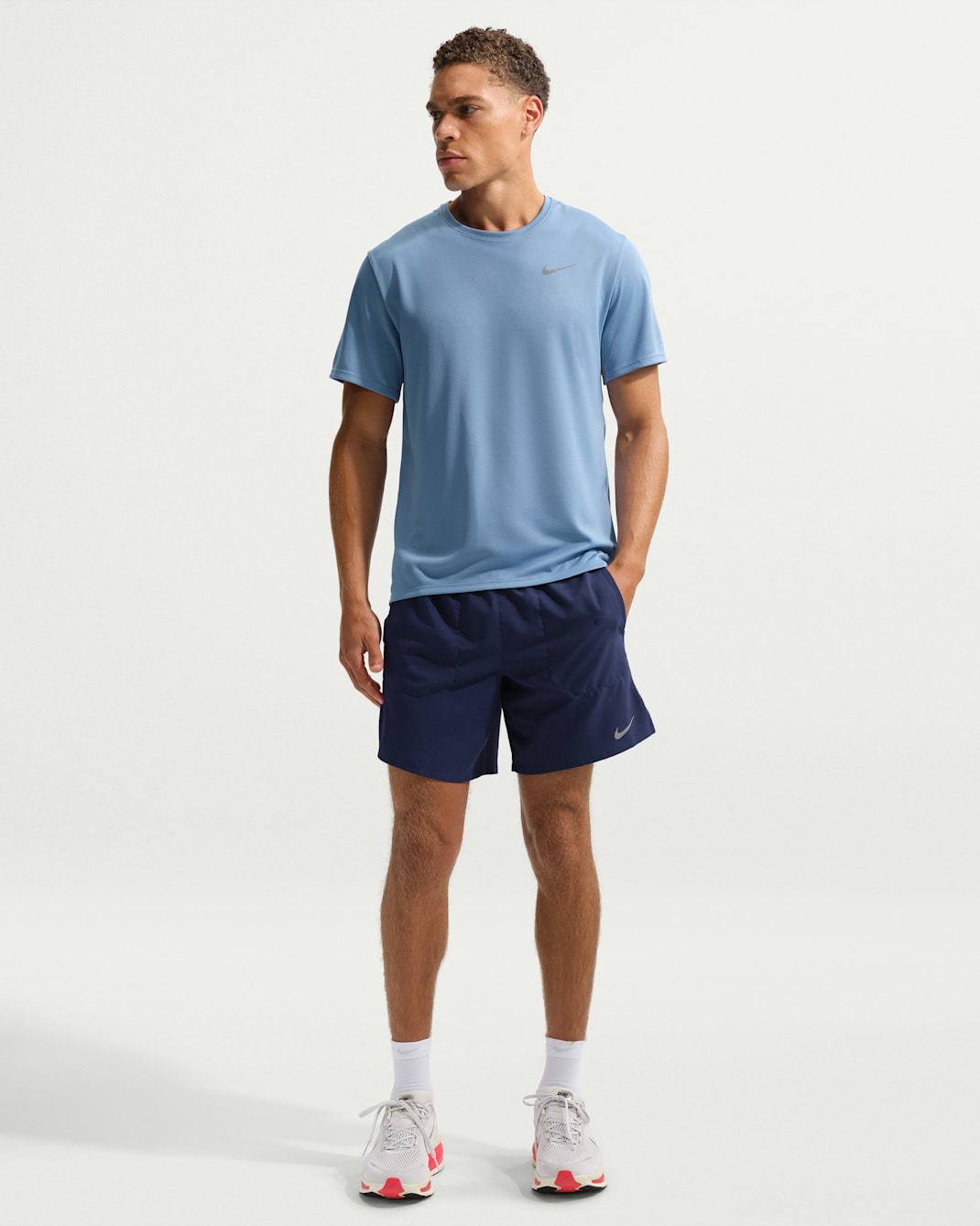 Calções de running forrados com slips de 18 cm Dri-FIT Nike Stride para homem - Midnight Navy