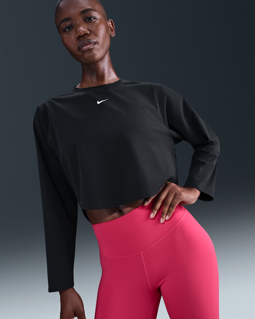 Playera de tejido Woven Repel para mujer Nike One - Negro/Blanco