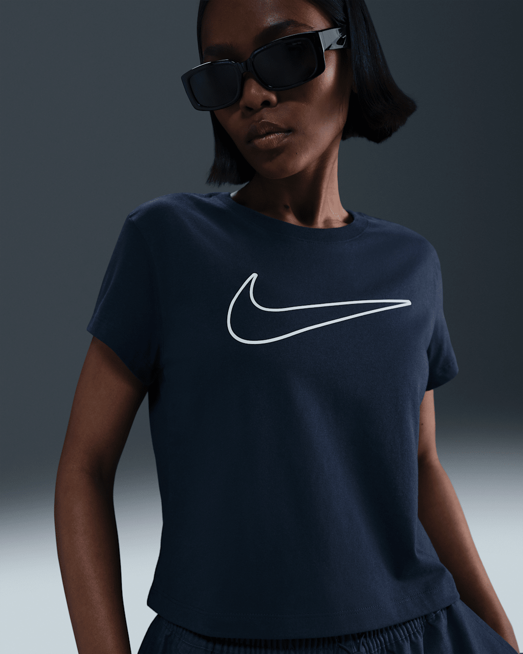 Nike Sportswear Women's Short-Sleeve Graphic T-Shirt - Obsidian/White