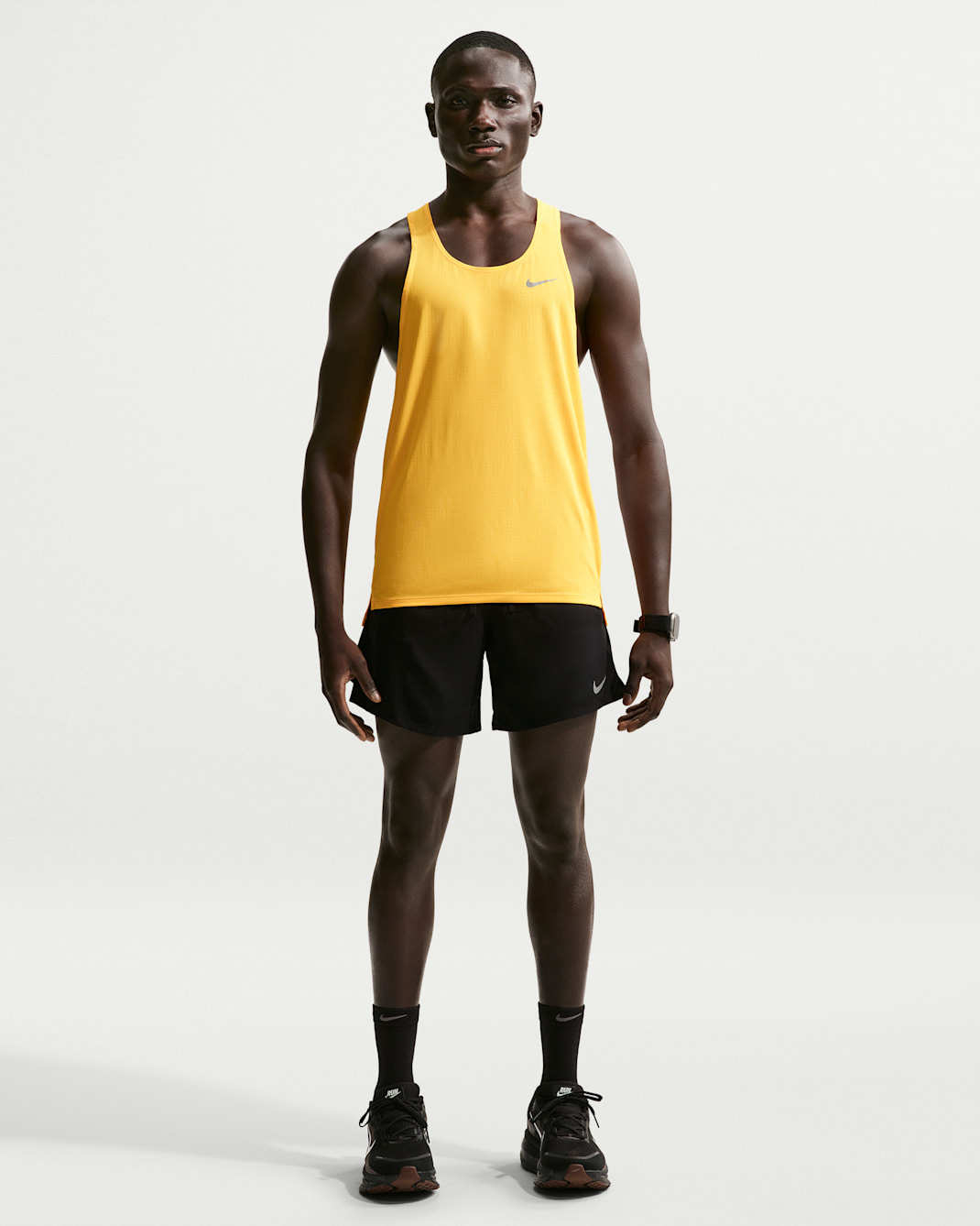 Nike Stride Men's Dri-FIT 7" 2-in-1 Running Shorts - Black