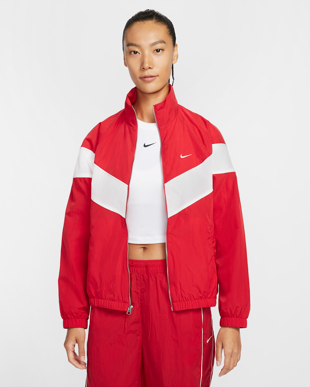 나이키 윈드러너 여성 루즈 UV 우븐 풀집 재킷 - 유니버시티 레드/세일/세일