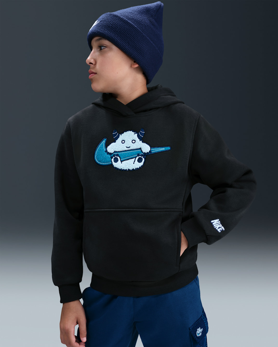 Nike Sportswear Club Fleece Big Kids' Pullover Hoodie - Off Noir